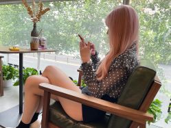 -变画·发型STUDIO