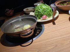 黑猪灼泉水时蔬-吃饭皇帝大土家民族菜(正大广场店)
