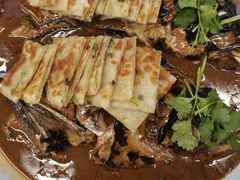 -阿三鱼头泡饼·家常菜