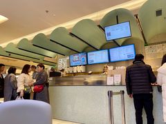 -奈雪的茶(亨特国际广场店)