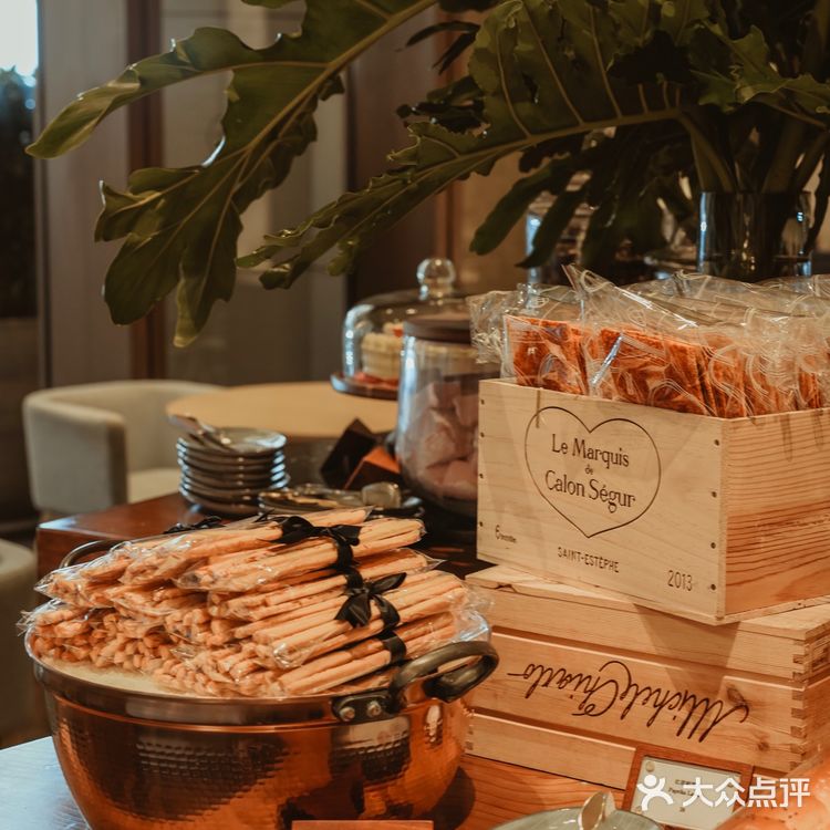 广州瑰丽酒店下午茶丨纵享法式艺术浪漫午后