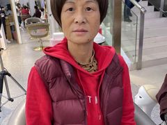 -LAQUEEN 时尚健康假发(万象城总店)