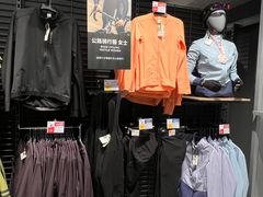 -迪卡侬(环球港店)