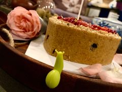 -小苍兰风铃草·礼物蛋糕(沈阳店)