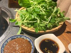 -大匠工房古船木艺术餐厅·猪肚鸡专门店(长白仙岛店)