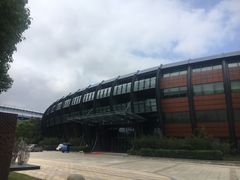 -上海滴水湖皇冠假日酒店