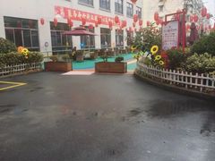 -上海爱以德联泰护理院-地上停车场