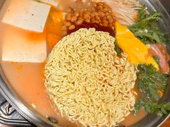 -富乐满 炸鸡&韩国料理 불로만(虹泉路店)