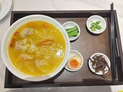 鲜虾云吞港式汤面-避风塘·金牌店·夜宵(金玉兰店)