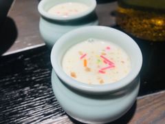 果仁老酸奶-壹号院音乐餐厅•烤全羊•新疆菜(浐灞店)