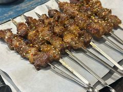 油边-红岸碳烤齐齐哈尔原味生态烤肉