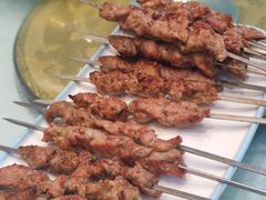 -马尔龙新疆饭店·清真(瑞景店)