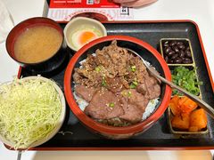 -牛邸·烧肉饭(来福士店)
