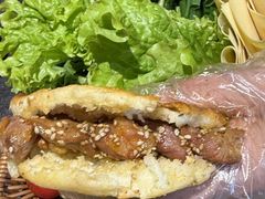 -卞二小串·鹤岗烧烤·坑烤(永定路店)