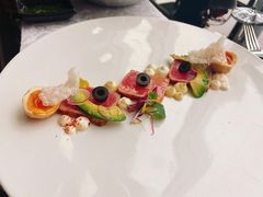 烟熏吞拿鱼海熬塔塔-瑞吉酒店 · Elba 欧尔巴意大利餐厅· 精致意餐·云端聚会