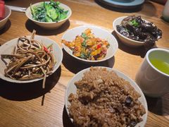 -九锅一堂酸菜鱼(新南凯德直营店)