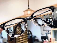 -肆兮眼镜·蔡司·徕卡战略合作店(大坪店)