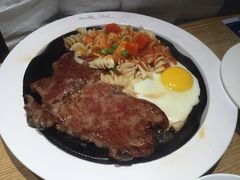 -豪客来牛排(人民东路店)