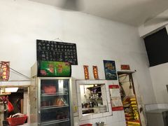 -容里煲仔饭(利丰北路店)