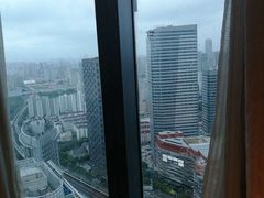 -上海龙之梦万丽酒店