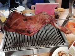 -欢乐牧人蒙古炭烤羊腿(四平路店)