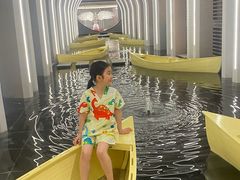 -涨巢·潮玩水疗局