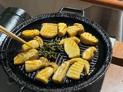 鹅油松碳煎烤牛肝菌-泓0871臻选云南菜·味庄