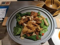-耶里夏丽·新疆菜·28年喀什老馆(田林东路店)