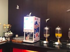 -亮马河饭店翠雅咖啡厅