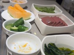 -海底捞火锅(宝龙广场夜宵主题店)