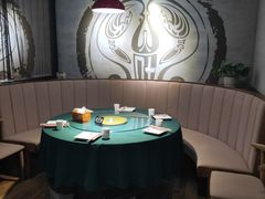 包厢-叶派龙虾•招牌香辣蟹·海鲜(中海国际店)