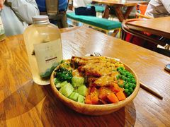 -初念轻轻然(长阳创谷店)