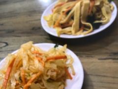 -陇上全荟兰州传统牛肉面(延吉路店)