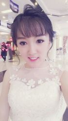 点击看大图 -完美新娘婚纱摄影