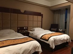 -锦州元都大酒店(凌河古塔夜市店)