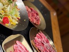 -韩烧牛中牛·甄选黑牛烤肉(黑金店)