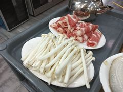 -濠轩阁特色生蚝火锅(水湾路店)