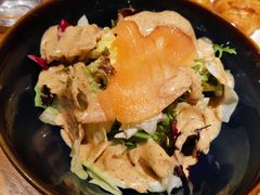 三文鱼蔬菜沙拉-斗牛士牛排(南京东路店)