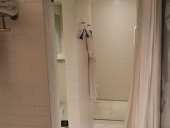 -郑州建业艾美酒店