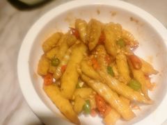 -偶屋里钵少爷(时代广场店)