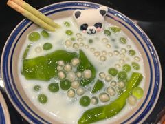 -川流不息·地道川菜·小龙虾(松东路店)