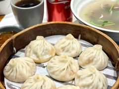 -馋三尺蟹粉小笼(人民广场店)