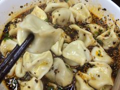 酸汤牛肉水饺-回坊马二饺子馆