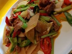 酸萝卜炒牛肉-日上三甘(三里屯店)