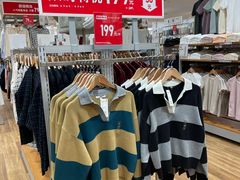 -优衣库(上海金桥国际商业广场店)