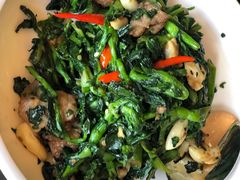 小炒野生菜苔-川旺角川粤融合菜•海景餐厅(星海广场店)