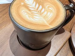 湖岸咖啡（热）-一尺花园(安和花园店)