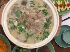 珍宝锅-后院犇牛主题餐厅(云岗店)