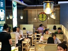 大堂-顺德公广东猪肚鸡·煲仔饭(白石洲店)