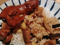 -红猪卤肉饭(大西洋美食城店)